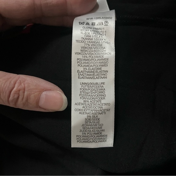 NWOT Paul Smith Midi Skirt black with pink detail - Picture 11 of 11